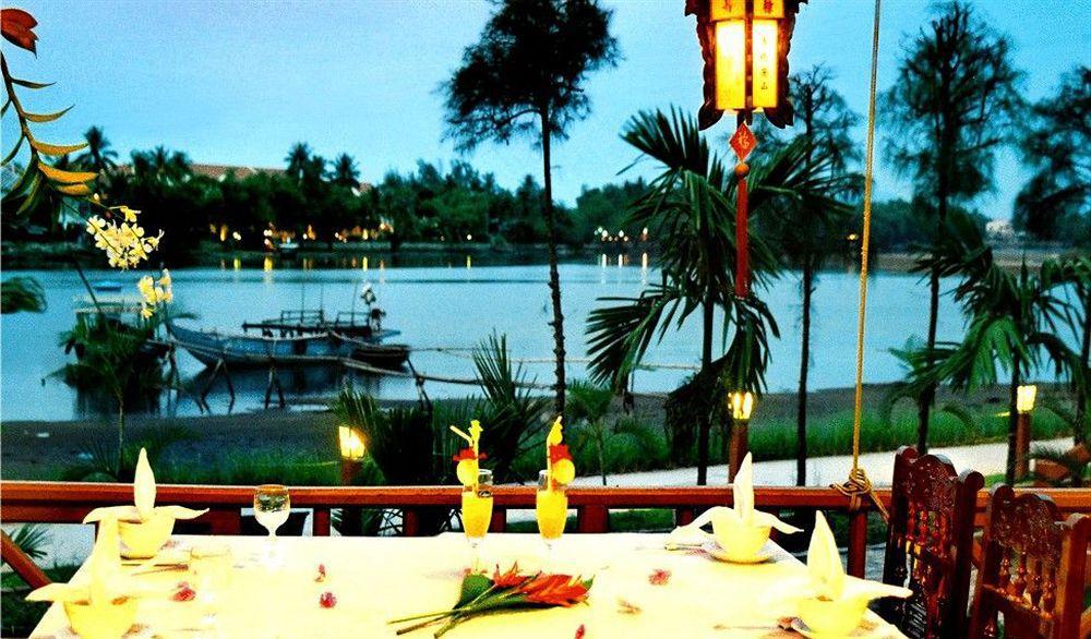 Pho Hoi Riverside Resort Hoi An Eksteriør billede