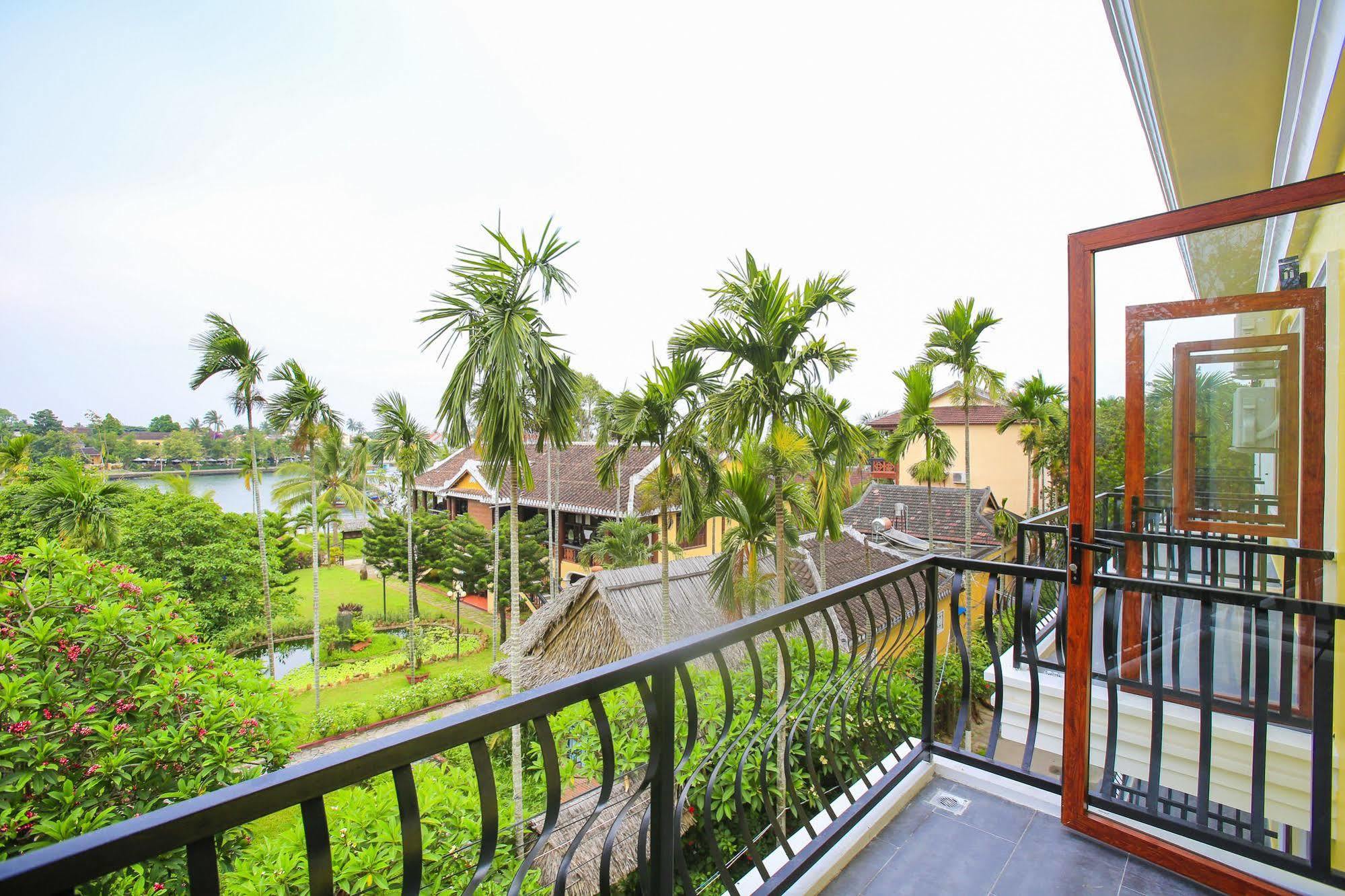 Pho Hoi Riverside Resort Hoi An Eksteriør billede